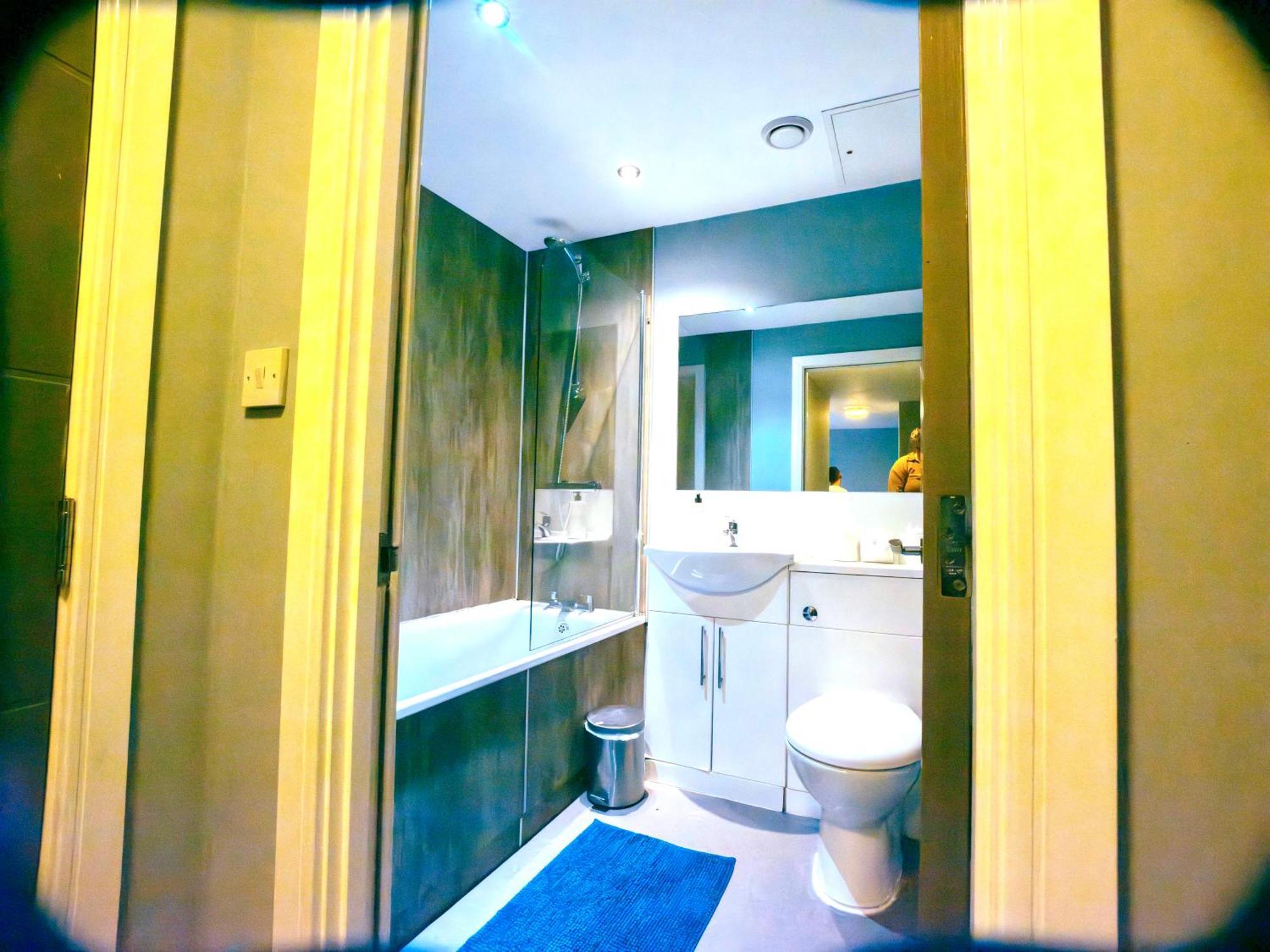2 Bedroom Apartment In The Heart Of Newcastle - Spacious - Sleeps 7 Luaran gambar