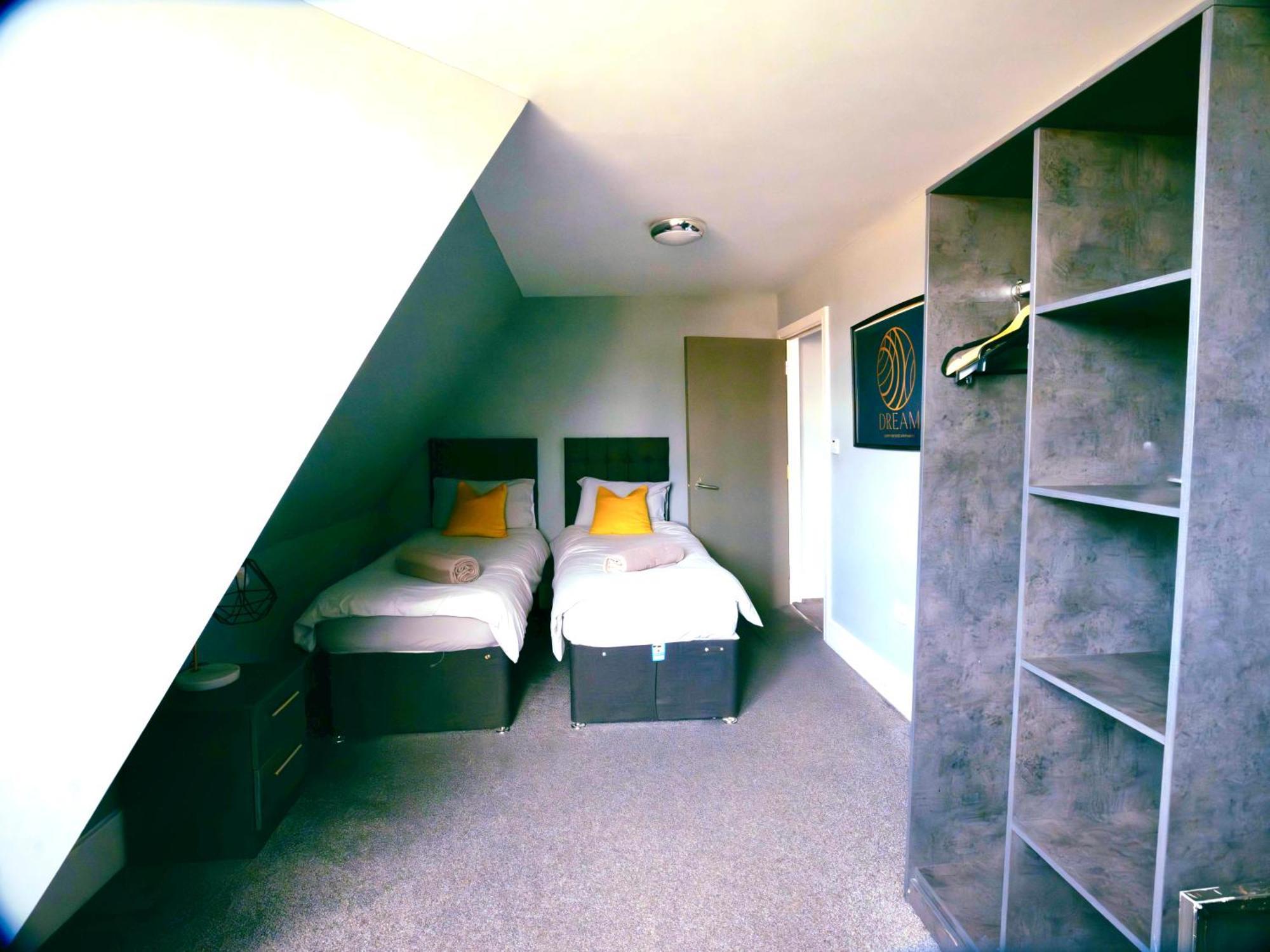 2 Bedroom Apartment In The Heart Of Newcastle - Spacious - Sleeps 7 Luaran gambar